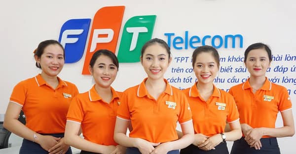 Giới thiệu 1 đội ngu chăm sóc khách hàng FPT